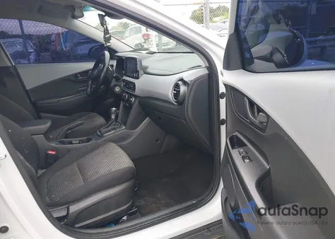 2020 Hyundai Kona Se z USA, uszkodzony, nr VIN KM8K12AA1LU466389